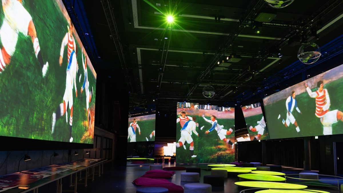 ドイツ･サッカー博物館の臨場感あふれるイマーシブ体験をSmart IPが実現