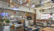Genelec The Onesでカルチャーを発信するカフェ／レコード店「THE REF.」